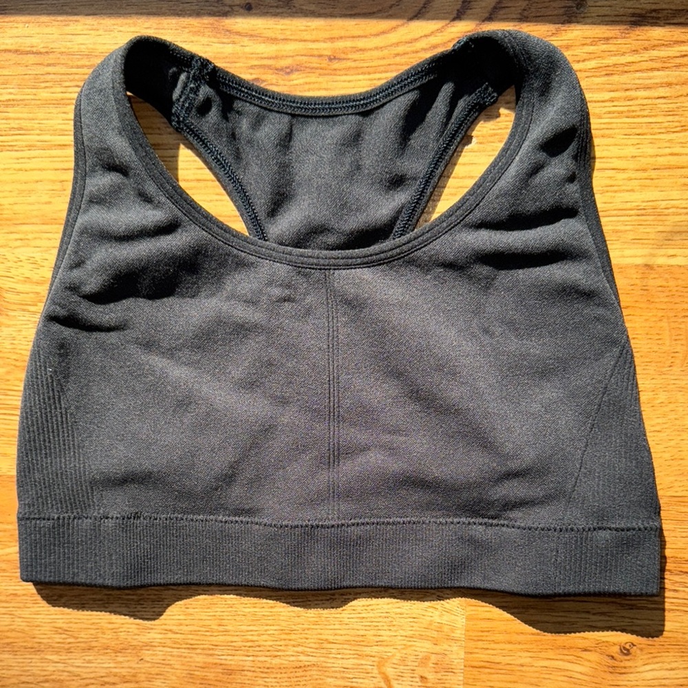 Girls XS Black Sports Bra